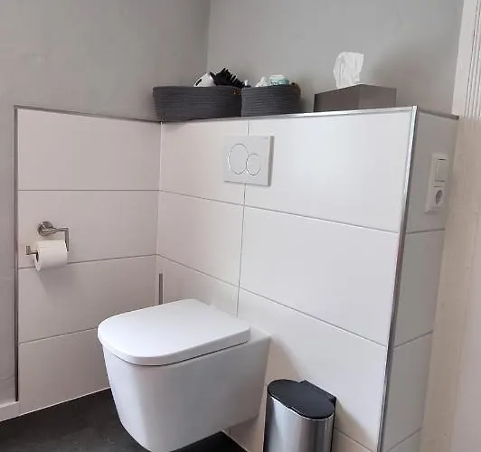 Zum Hirschen 公寓 *